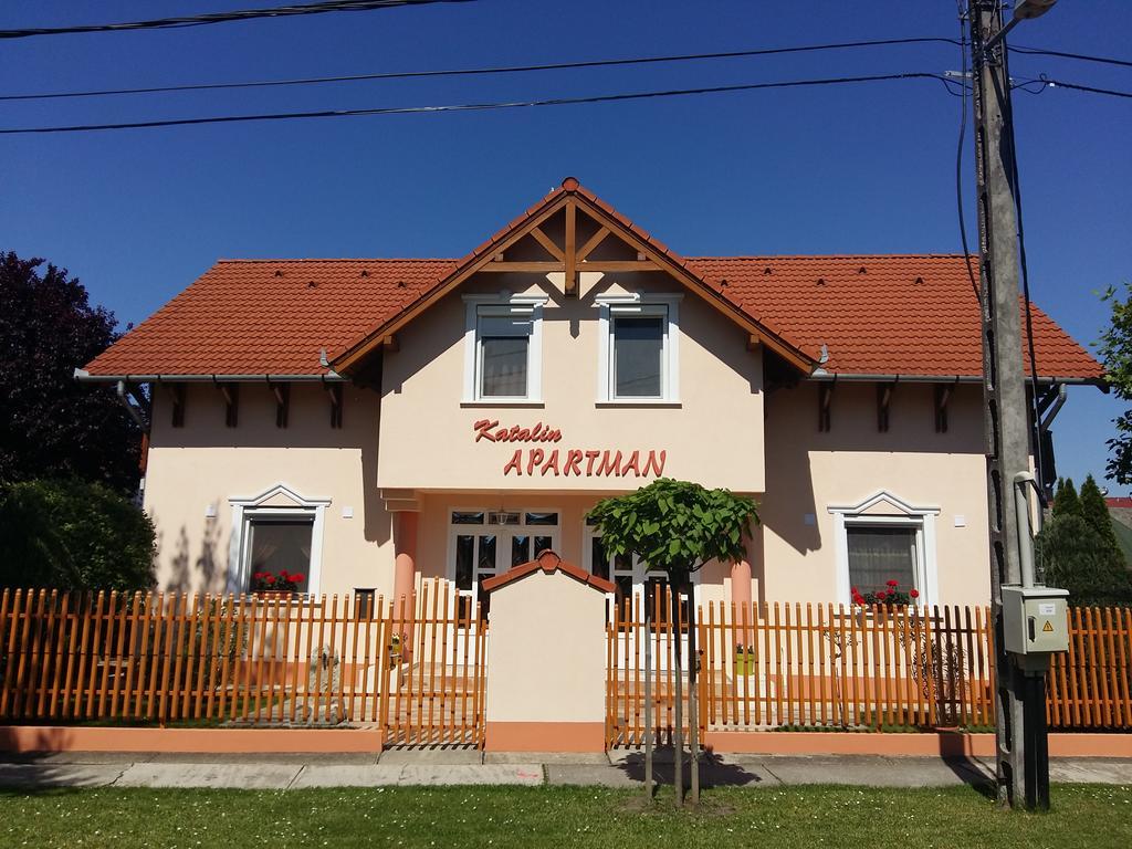 Katalin Boutique & Wellness Apartmanok Hajduszoboszlo Exterior photo