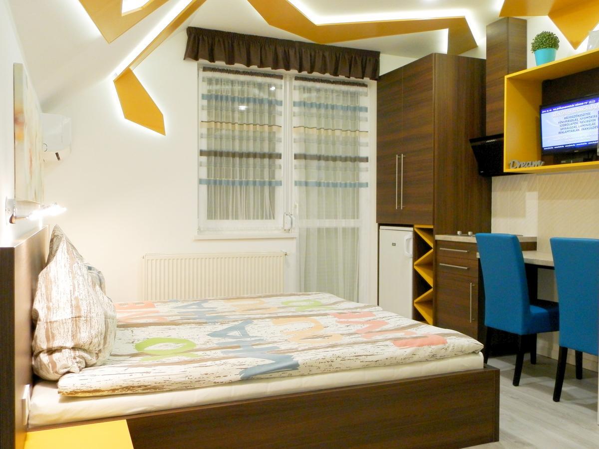 Katalin Boutique & Wellness Apartmanok Hajduszoboszlo Exterior photo